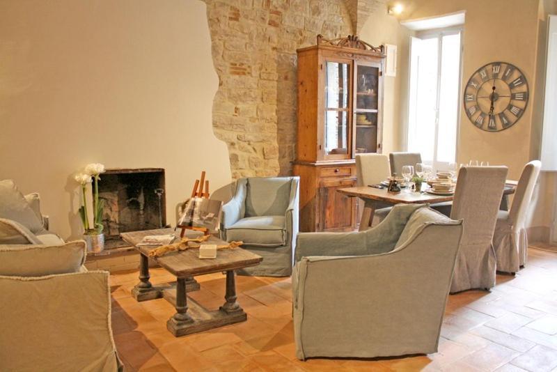 Il Rifugio Dell' Artista Appartement Todi Buitenkant foto